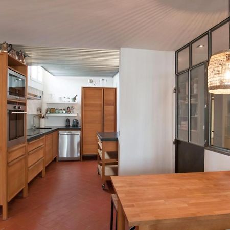 Charming And Large Duplex Flat With Beautiful Terrace In Avignon Lägenhet Exteriör bild