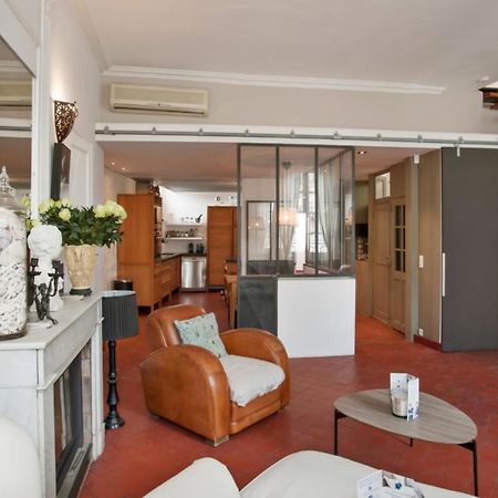 Charming And Large Duplex Flat With Beautiful Terrace In Avignon Lägenhet Exteriör bild