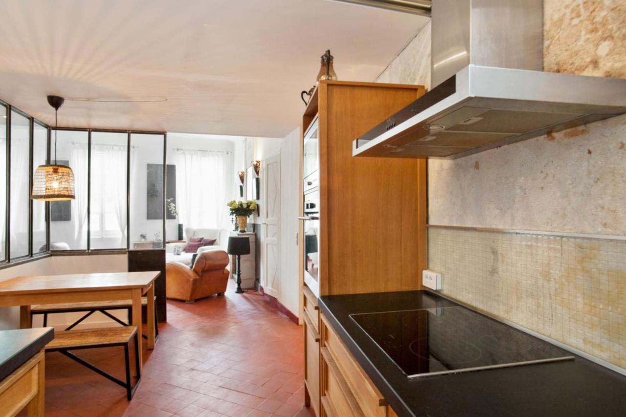 Charming And Large Duplex Flat With Beautiful Terrace In Avignon Lägenhet Exteriör bild
