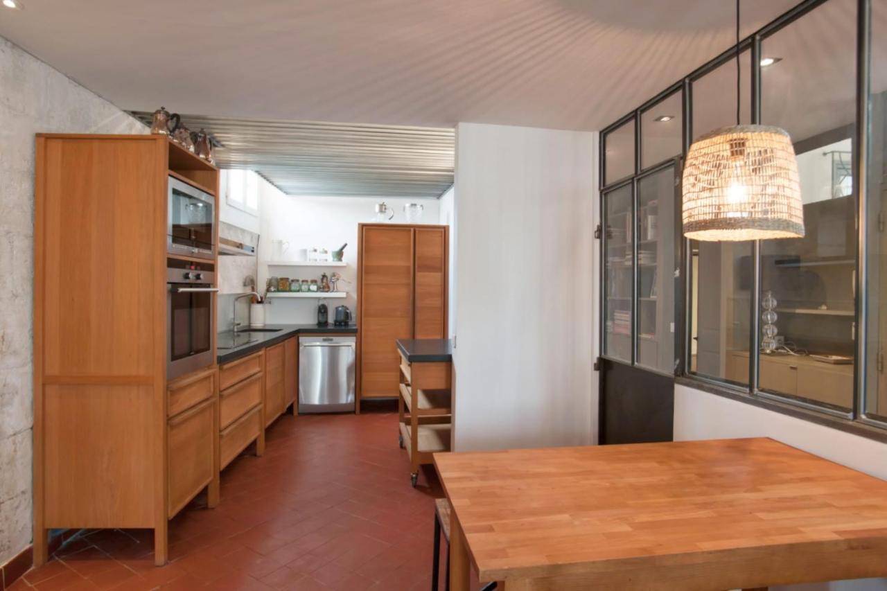Charming And Large Duplex Flat With Beautiful Terrace In Avignon Lägenhet Exteriör bild
